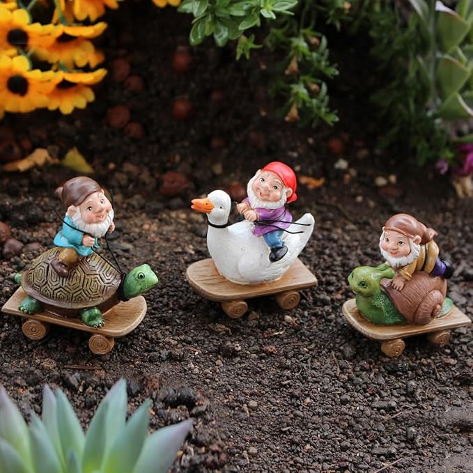 3 PCS Funny Garden Gnome Statues, Creative Resin Dwarf Sculptures, Outdoor Yard Decor, Gnomes Tree Faces for Lawn, Patio, Porch, Miniature Fairy Garden Accessories, Novelty Gift for Indoor/Outdoor Use