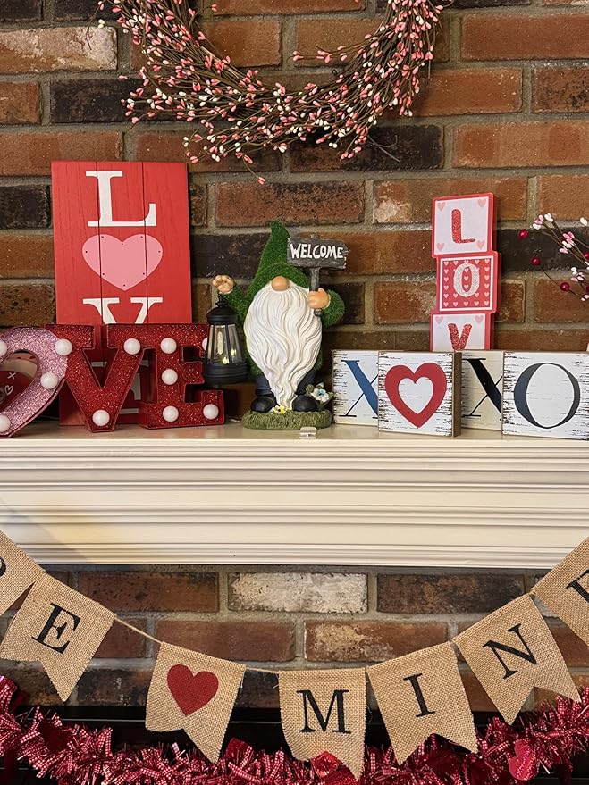 Garden Gnome Statue with Lantern - 11'' Spring Garden Gnomes Outdoor Christmas Decorations w/ Solar Light - Yard Gnomes Decorations - Vintage Solar Gnome, Housewarming Gifts for Women & Men